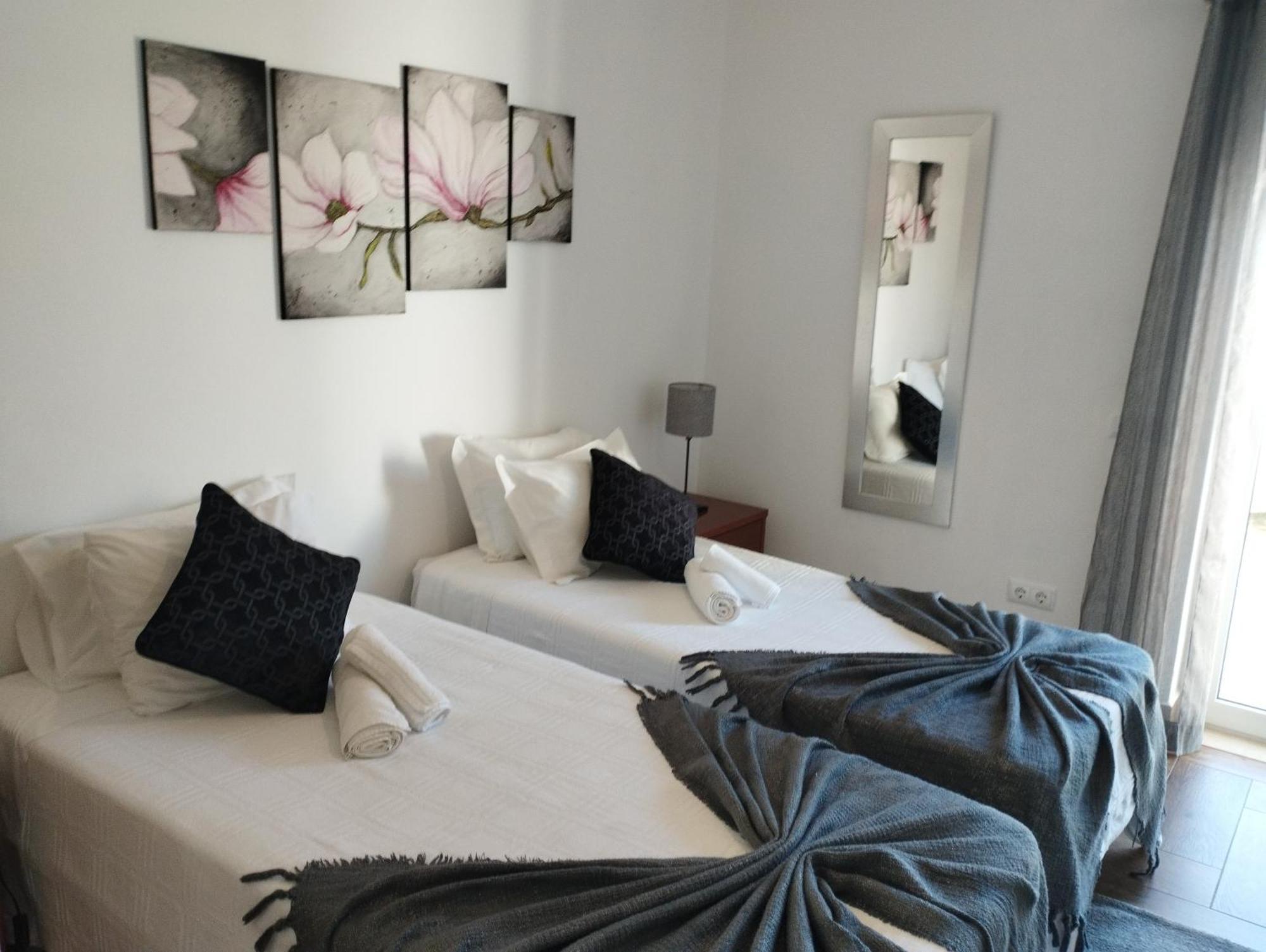 Casa Sarguito Hotel Sagres Exterior photo